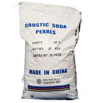 Vảy soda caustic/ngọc trai 99%được đóng gói trong trống sắt